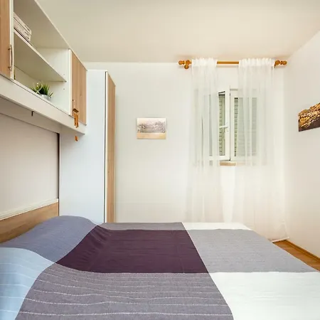 アパート Relax - 1.4km From The Old Town *